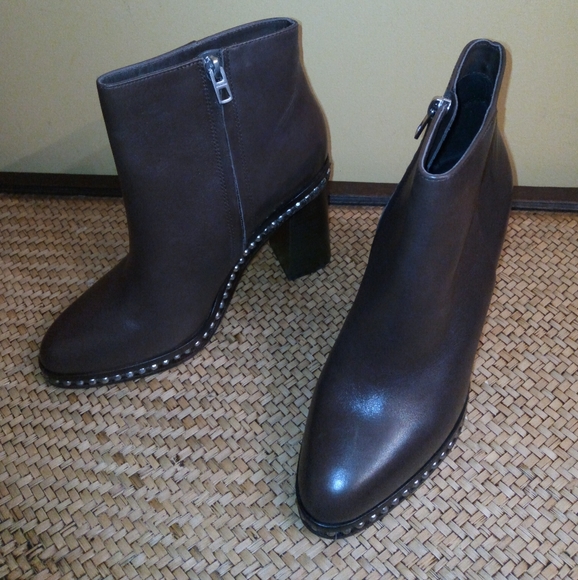 Coach Studded Justina Bootie in Brown Sz 10 NWT - Picture 11 of 16